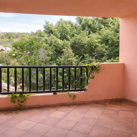 Apartman Con Piscina